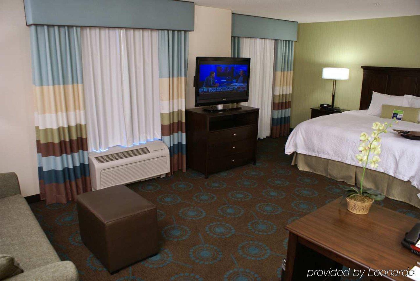 Hampton Inn & Suites Suisun City Waterfront Oda fotoğraf